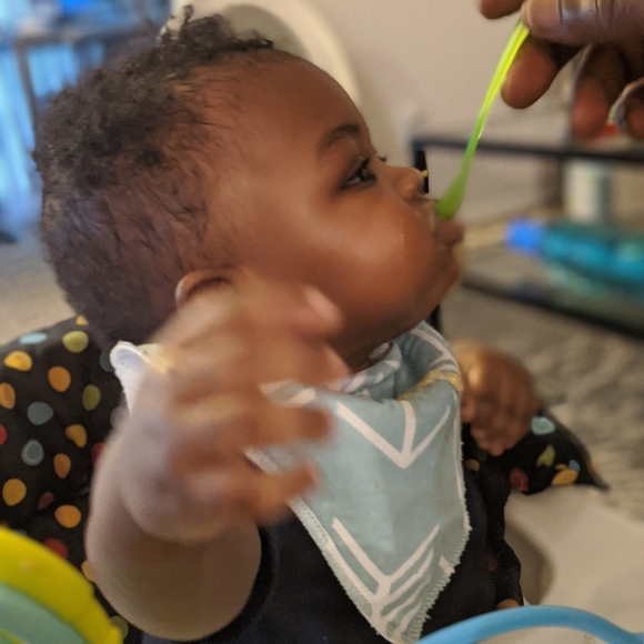 Meet your Posher, Sade - Picture 4 of 11